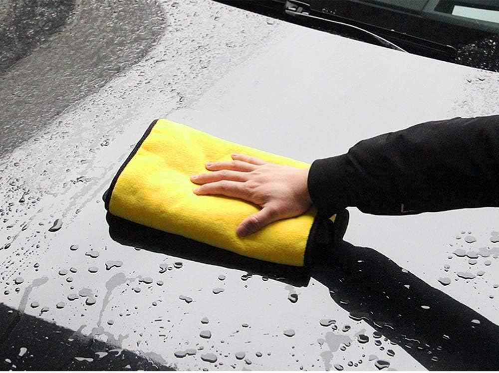 Heavy Microfiber  for Car Cleaning and Detailing, Double Sided, Extra Thick Plush Microfiber Cloth, Lint-Free, 800 GSM (Size 40cm x 40cm)/Pack...